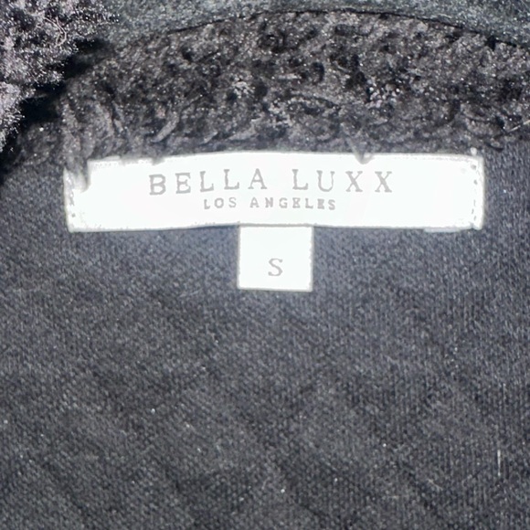 Bella Luca | Quilted Black Vest - Picture 6 of 9